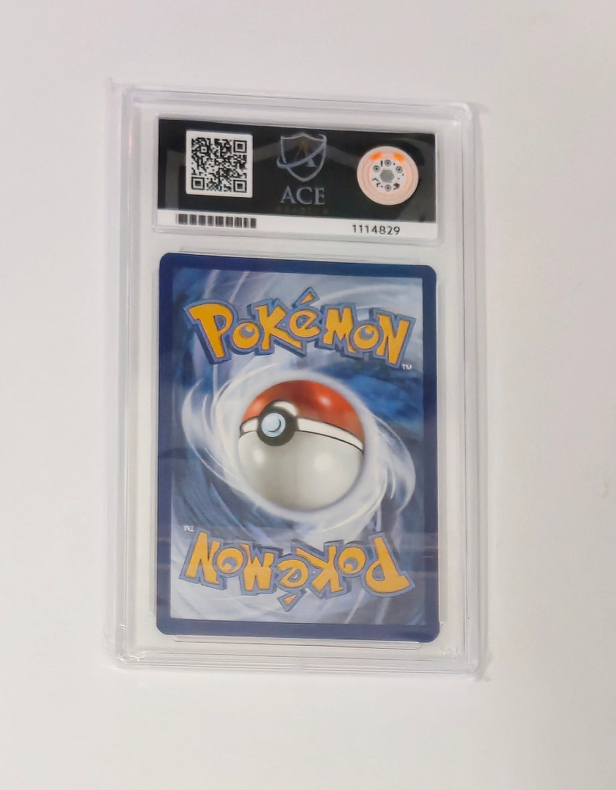 Graded Horsea 067/064 Shrouded Fable Pokémon Illustration Rare card, grade 9, sealed in protective slab